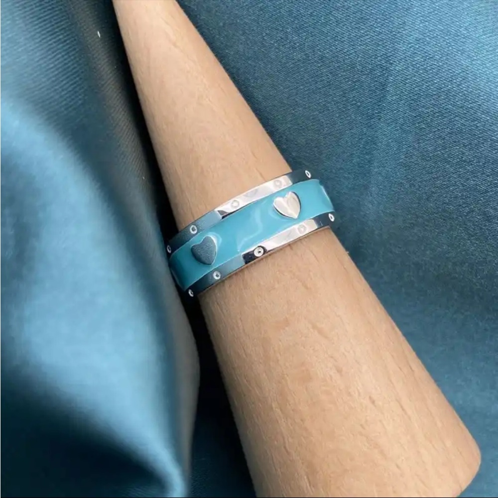 Return to New York & CO. Silver 925 heart blue enamel ring sz 6 available